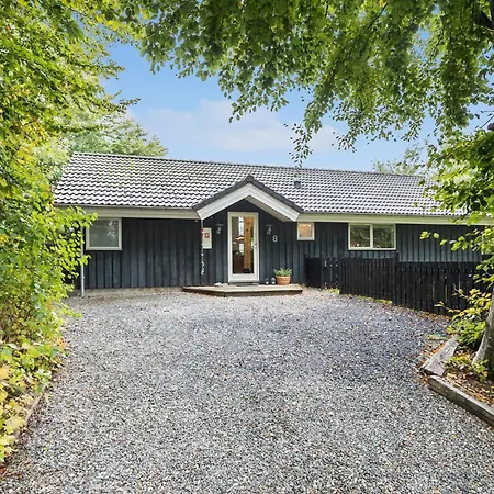 3 Værelses Hyggelig Bolig I Ebeltoft Feriehus